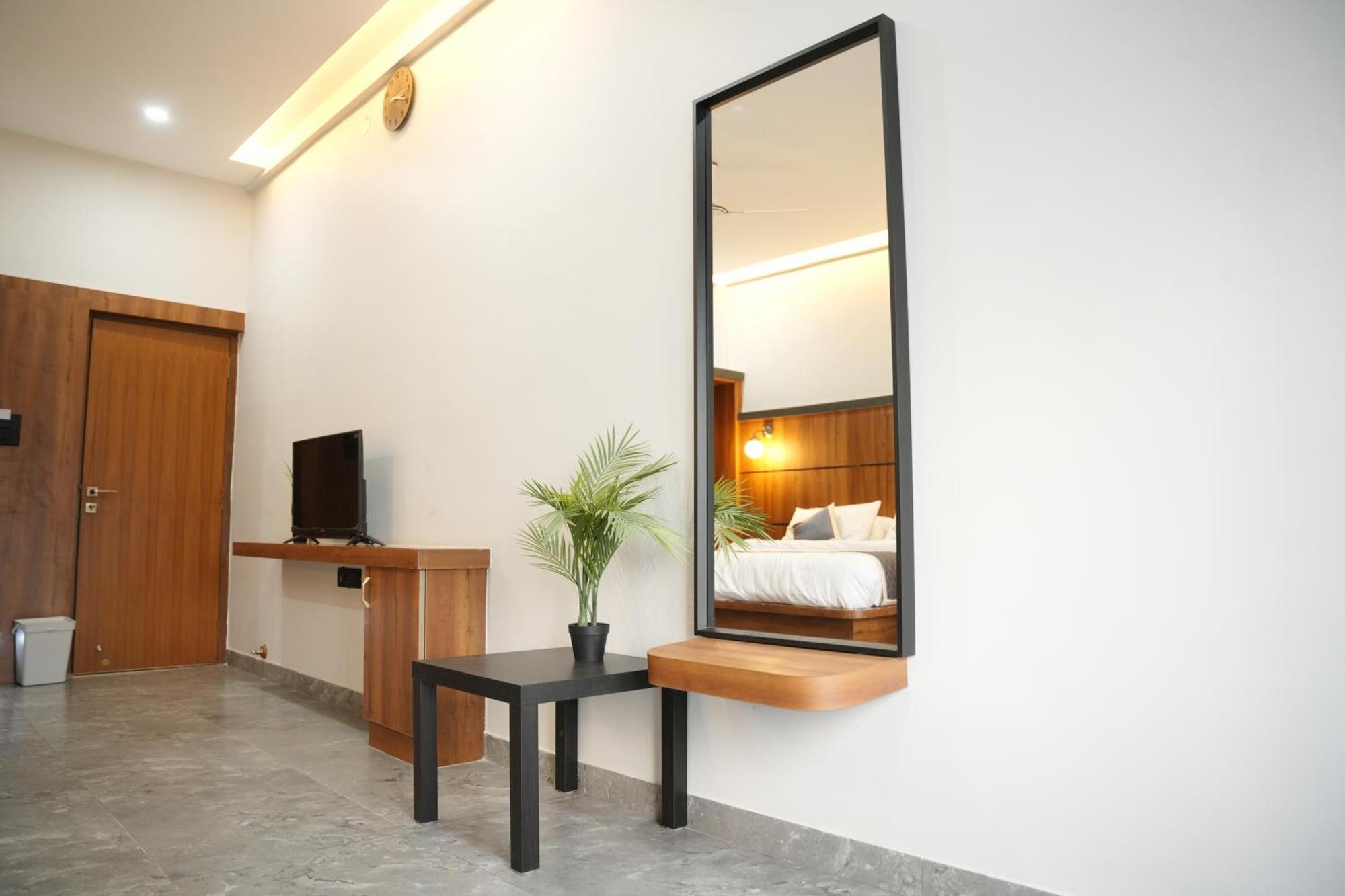 Hotel Sarvam Residency à Sagar  Extérieur photo